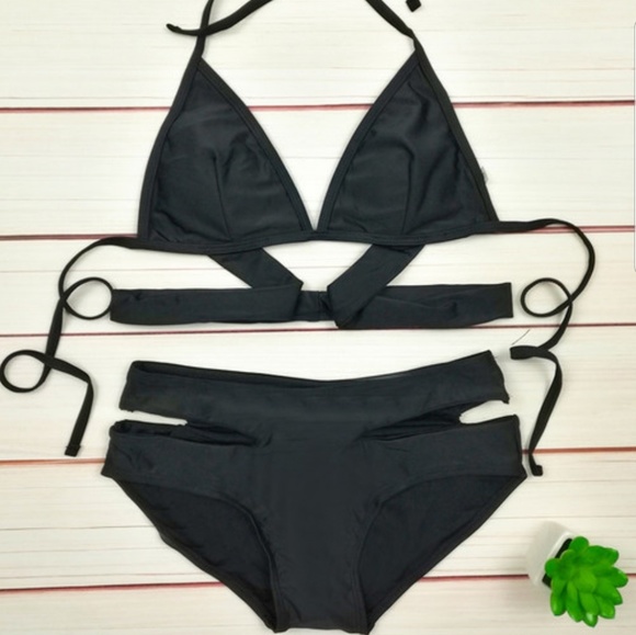 Sexy black bikini - Small - Picture 3 of 4